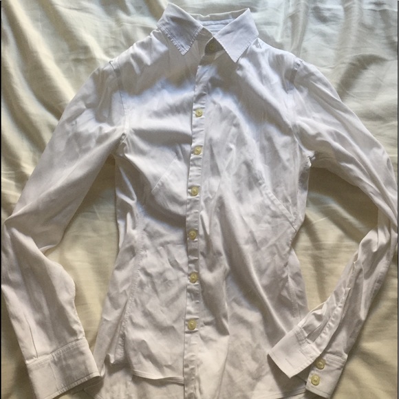 Tops - Banana Republic non iron petite blouse